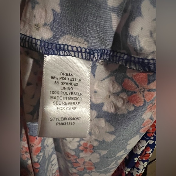 🌺 NWOT! The General Good Floral Dress - Picture 5 of 5